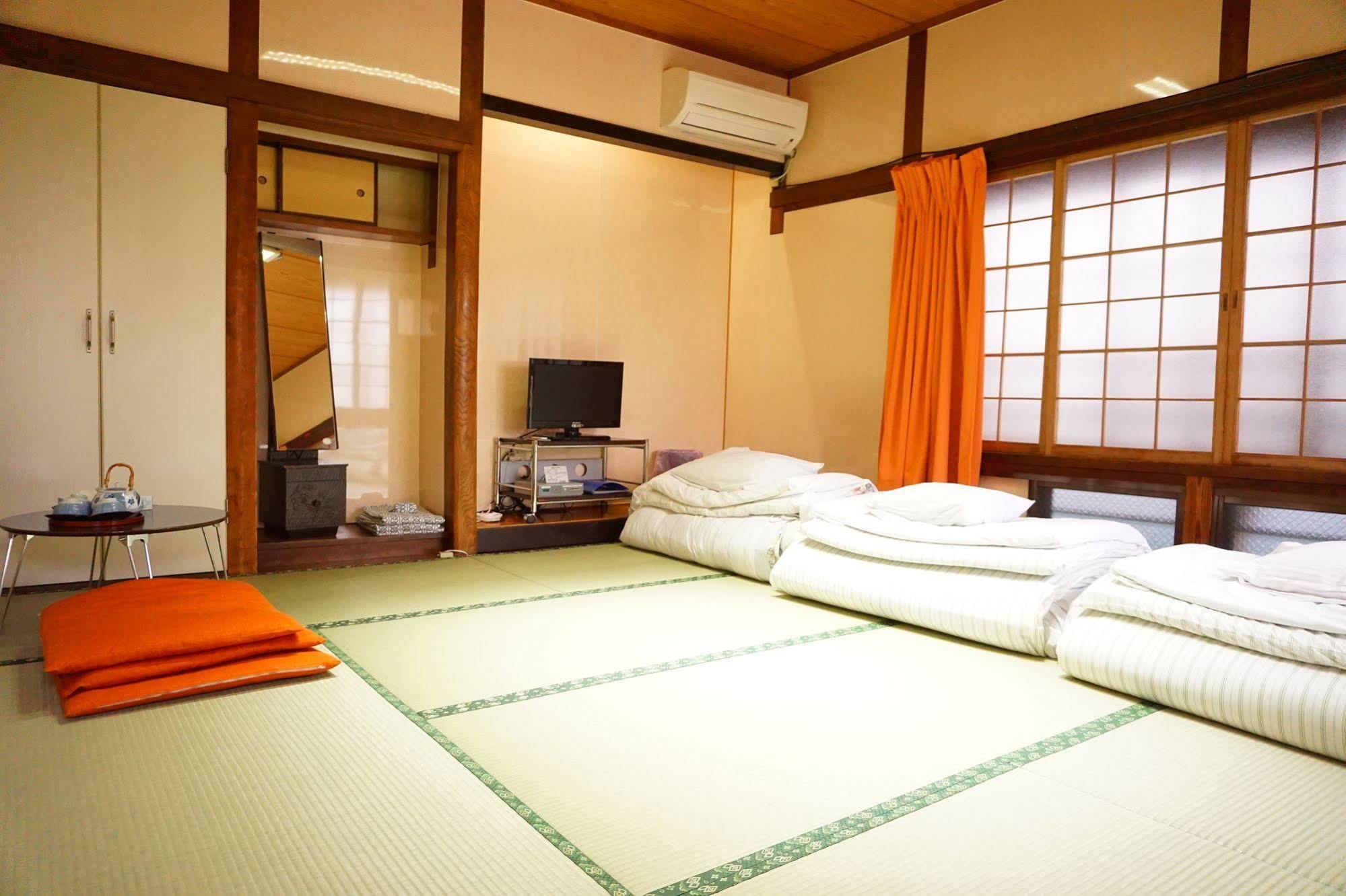 Ryokan Yamamoto *